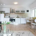 Apartament Klepo